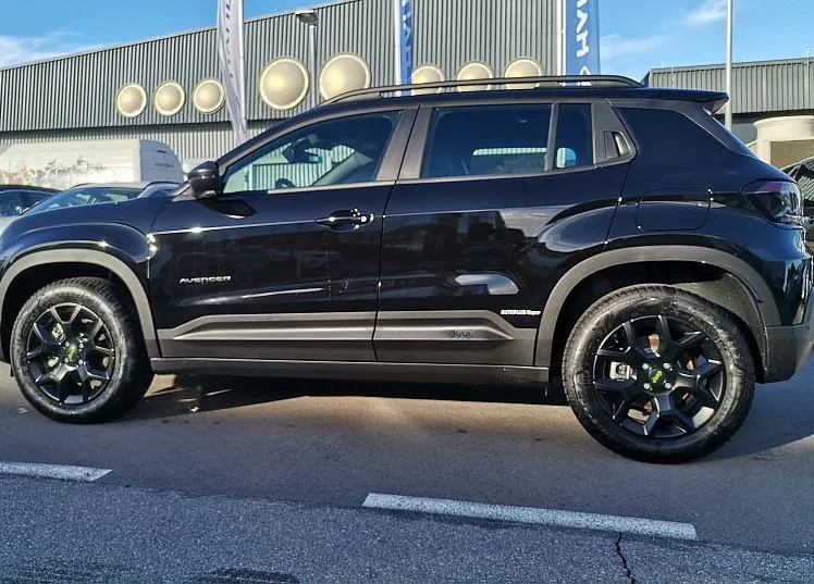 Zunanja slika - Jeep Avenger - Upland 4XE 1.2 E-DCT6 MHEV 136 - 11