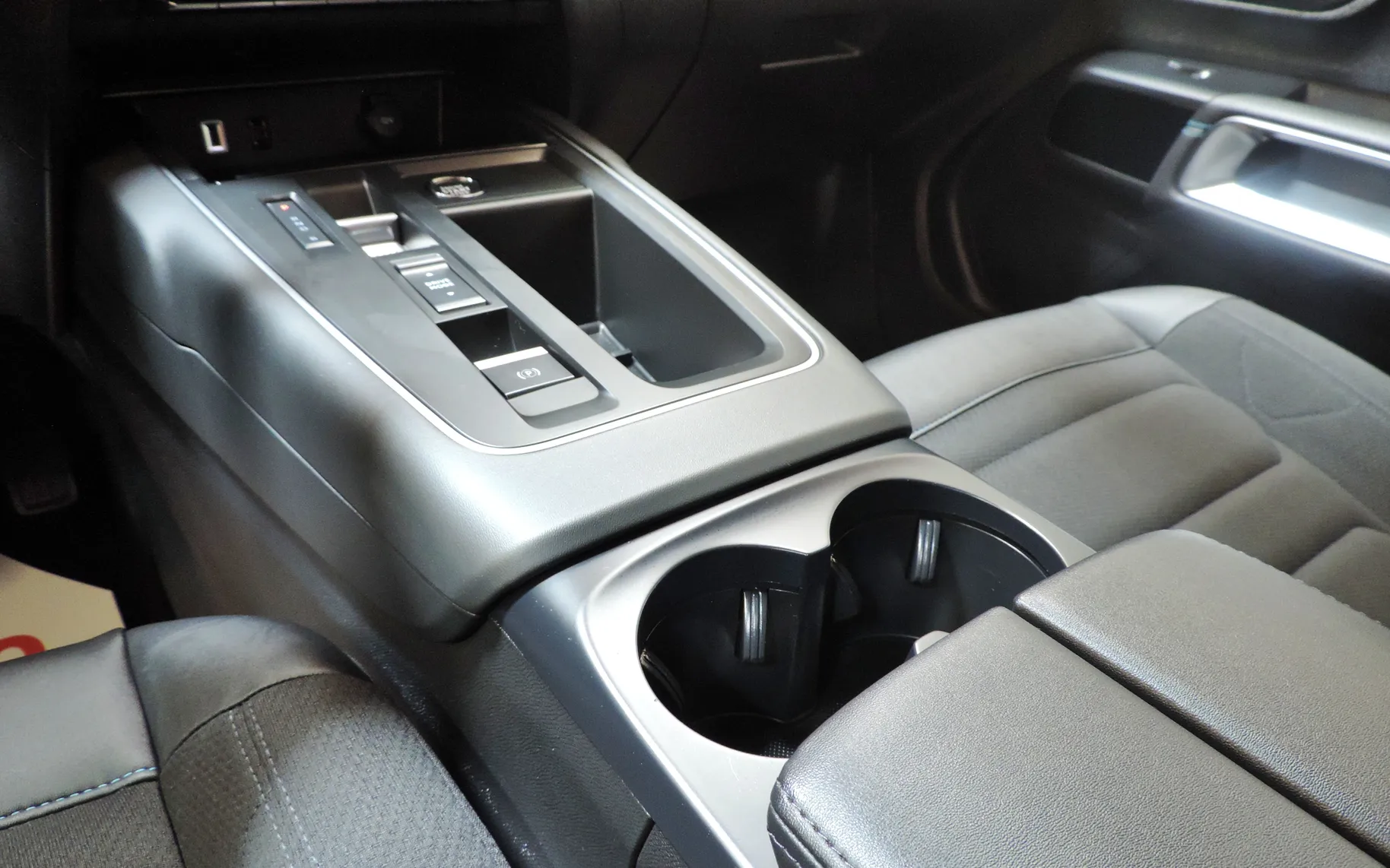 Zunanja slika - Citroën C5 - Hybrid 225  Avt. LED-KAMERA - 40
