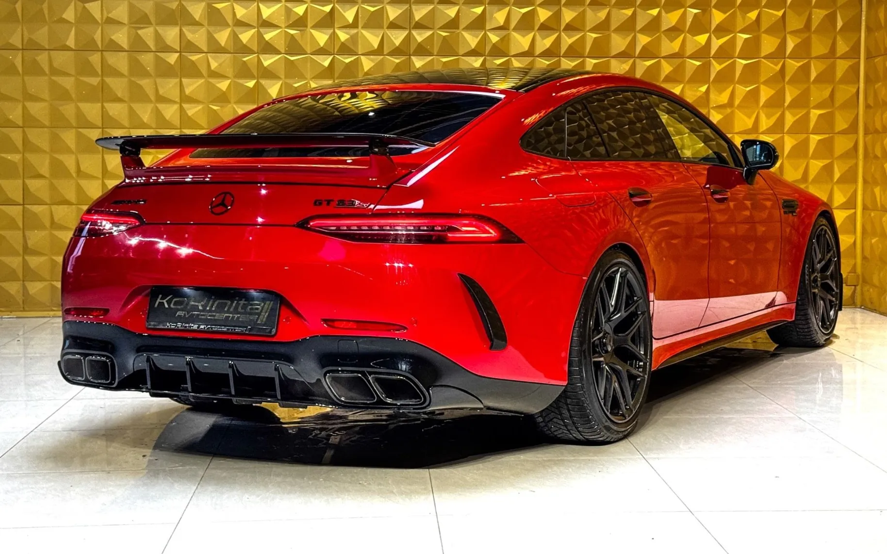 Notranja slika - Mercedes-Benz AMG GT 4-vratni Coupe - GT63S-BUCKET SEATS-AERO PAKET-ZRACNO-SOFT CLOSE... - 11