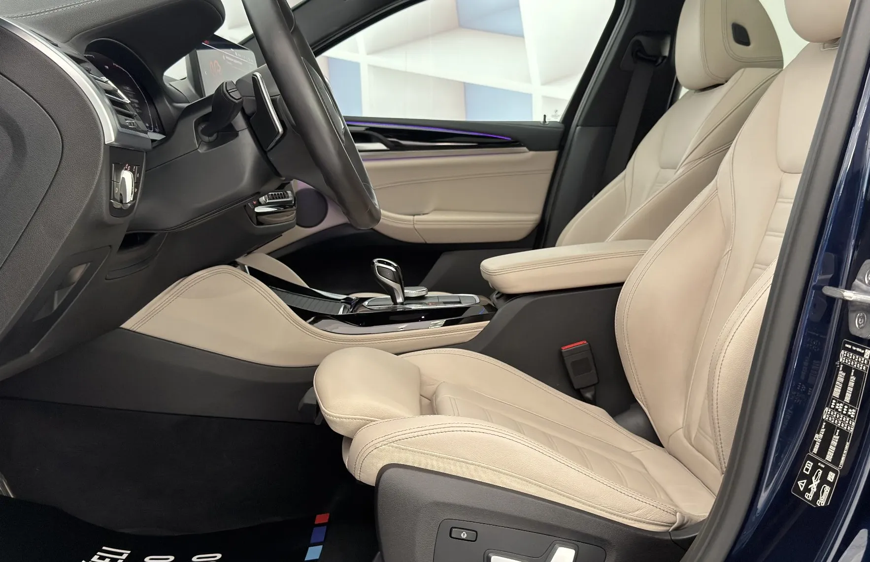 Zunanja slika - BMW X4 - serija : xDrive 30i Avt. M PAKET -PANO-KAMERE360-KLJUKA-RAD - 12