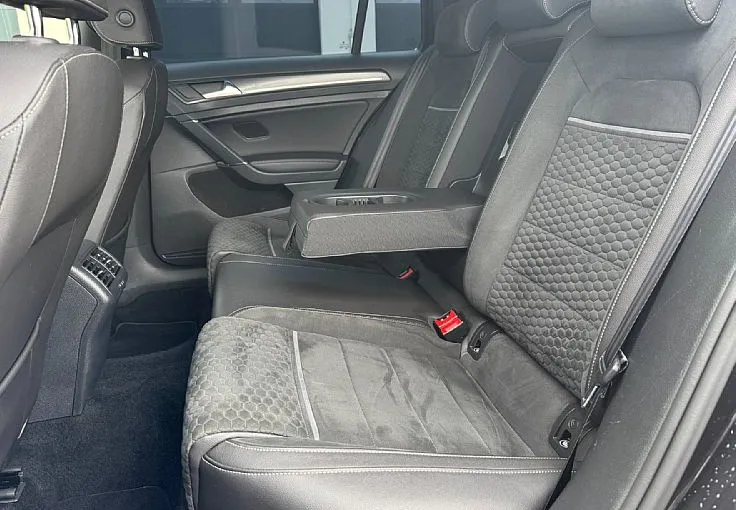 Zunanja slika - Volkswagen Golf - Variant 2.0 avt.-VIRTUAL-LED-SOUND-ALCANTARA-ALU 18 - 10
