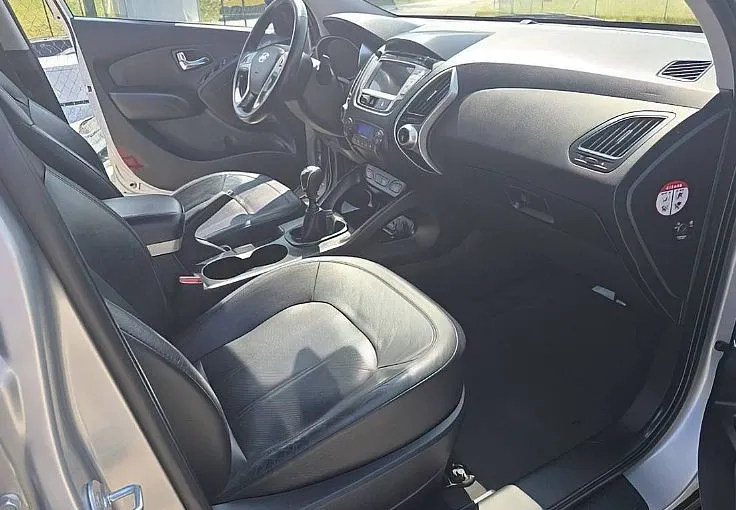 Zunanja slika - Hyundai ix35 - 2.0 CRDI Premium 4WD PANORAMA... - 9
