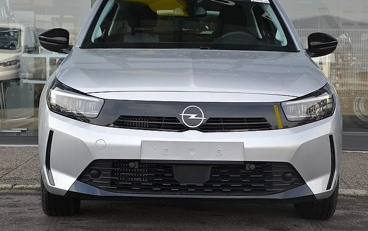 Zunanja slika - Opel Corsa - 1.2 TURBO 74KW EDITION akcijska cena - 2