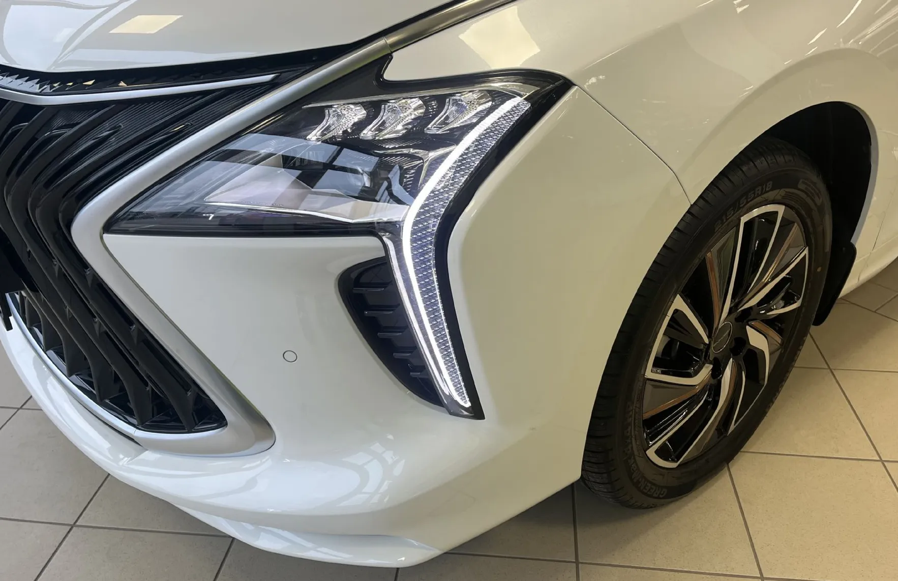 Zunanja slika - Forthing Forthing U Tour - U-Tour BENCINSKI 1.5 T. 174 KM . ADAS NOVO PRI NAS - 19