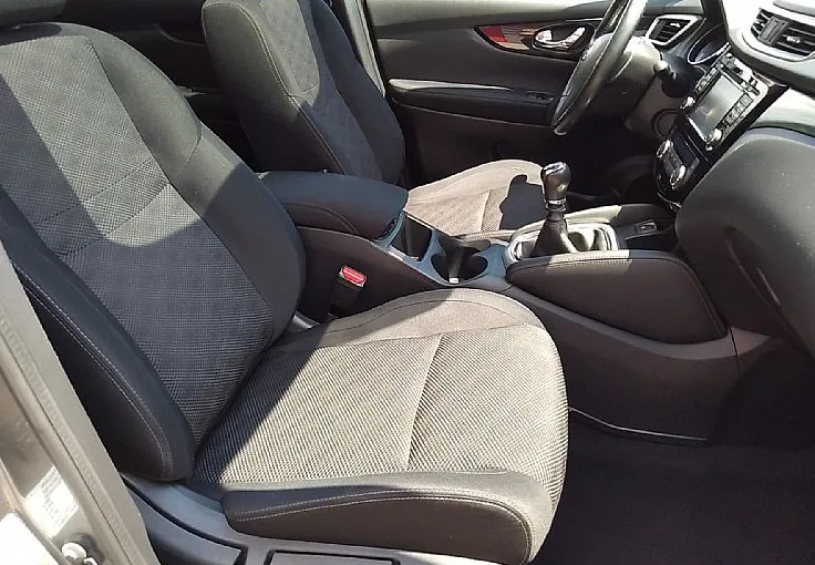 Zunanja slika - Nissan Qashqai - 4WD 1.6 dCi 360 -45- - 7