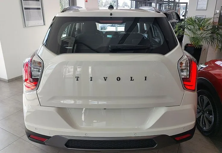 Zunanja slika - SsangYong Tivoli - ŽE OD  19.999  1.5 T-GDI Fresh 2WD M T - 3