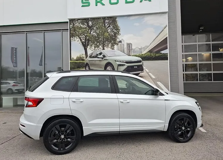 Zunanja slika - Škoda Karoq - Sportline 2.0 TDI DSG 4X4-1.LASTNIK-SLO.POREKLO - 2