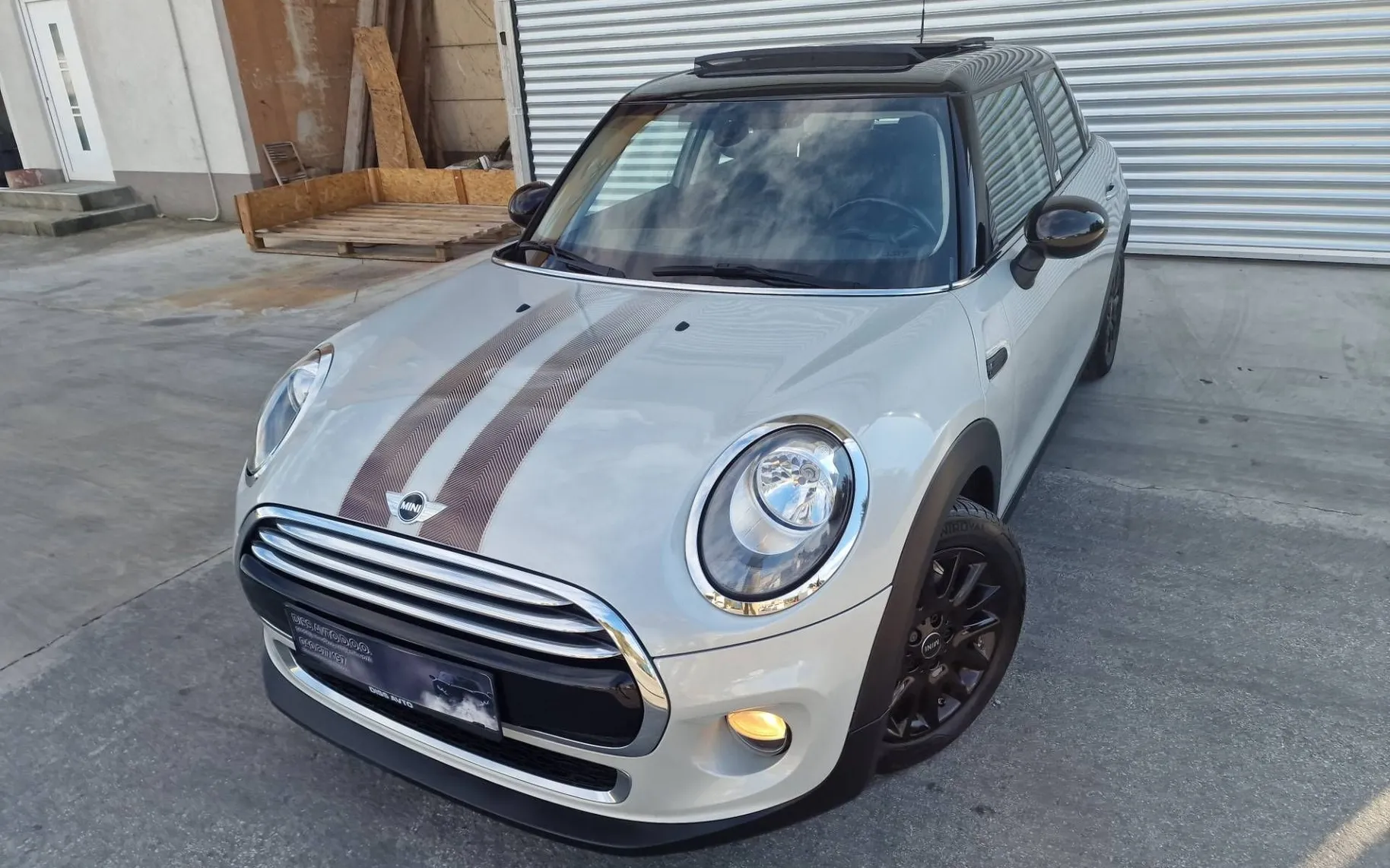 Zunanja slika - MINI Cooper - 1.5 SAMO 66.000km - 1