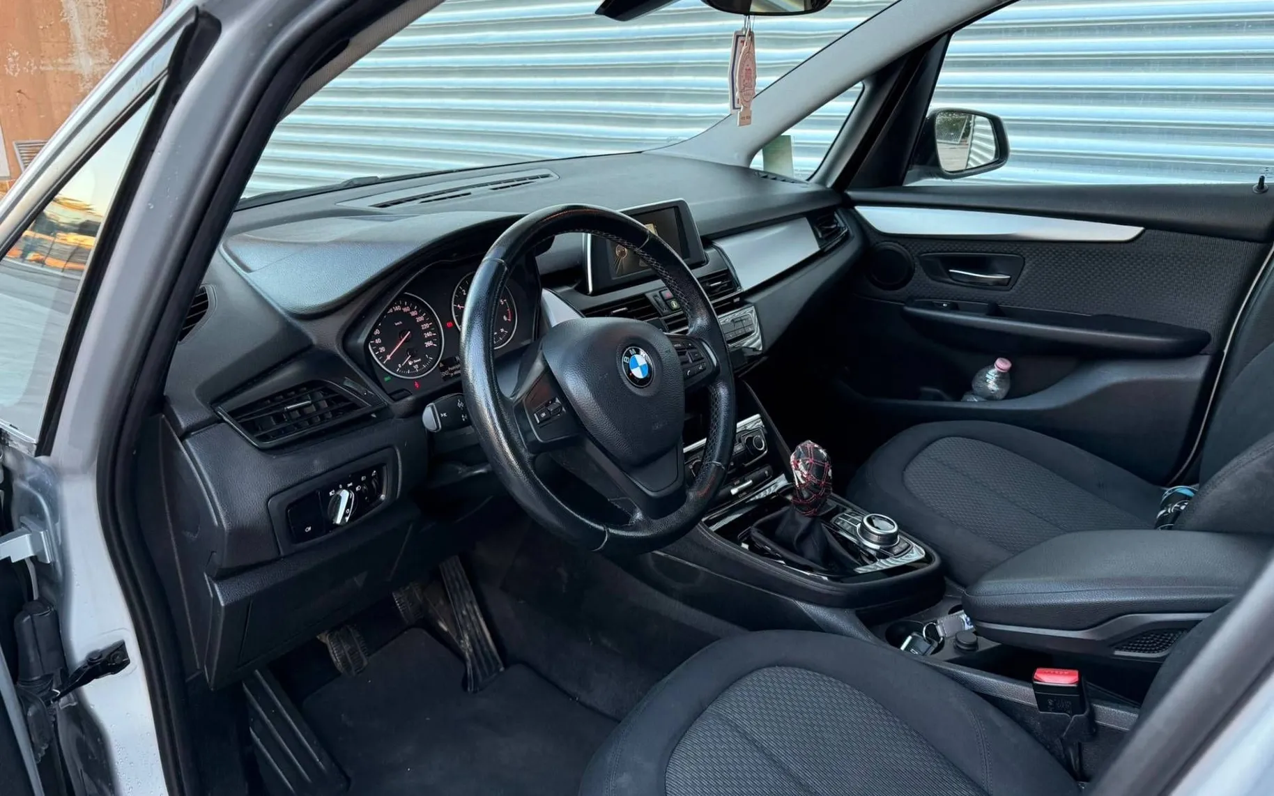 Notranja slika - BMW serija 2 Gran Tourer: - 216d - 11
