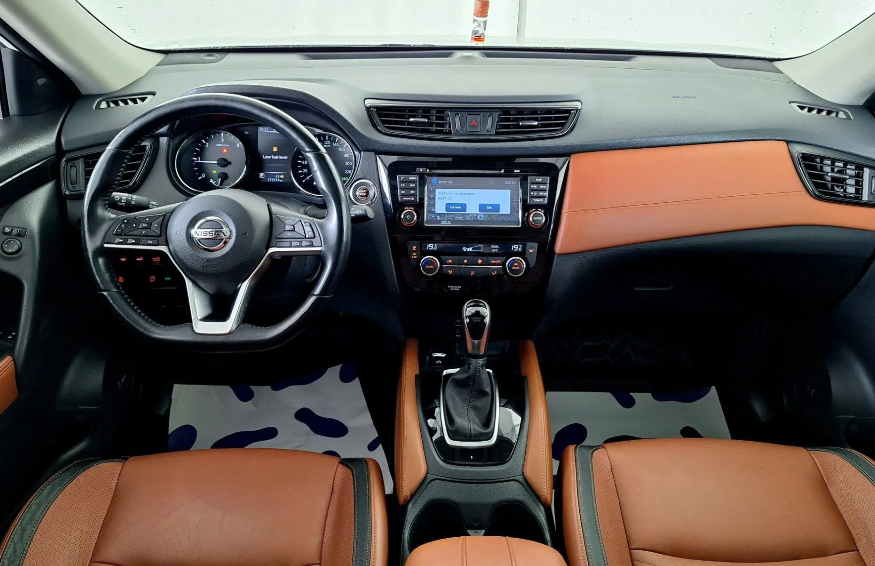 Zunanja slika - Nissan X-Trail - 4WD 2.0 dCi Tekna+ X-Tronic•PANORAMA•VL.KLJUKA•S - 13