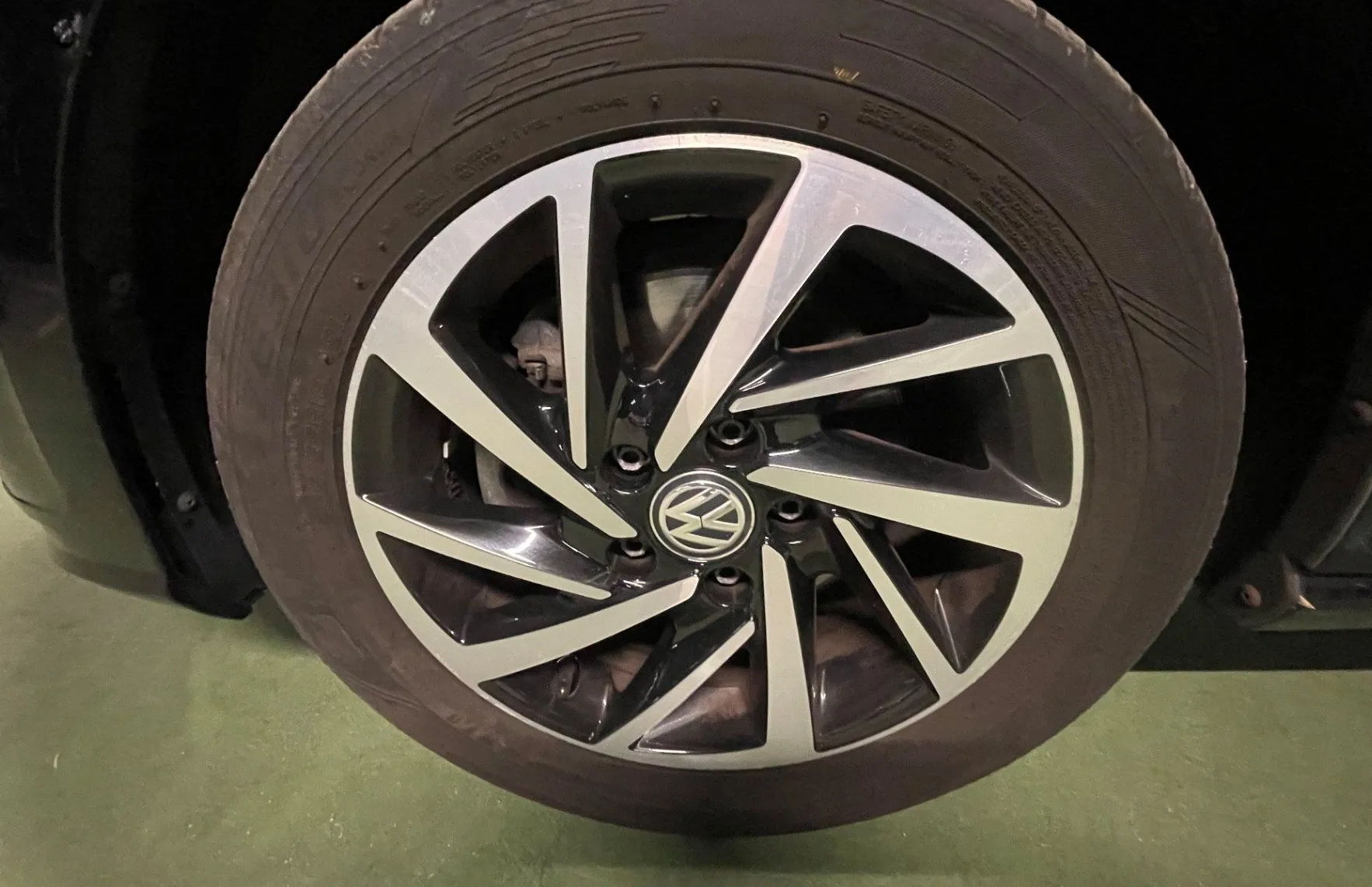 Zunanja slika - Volkswagen Golf - 2.0 TDI BMT Comfortline DSG PDC 2X.OGR. SEDEŽI. - 7
