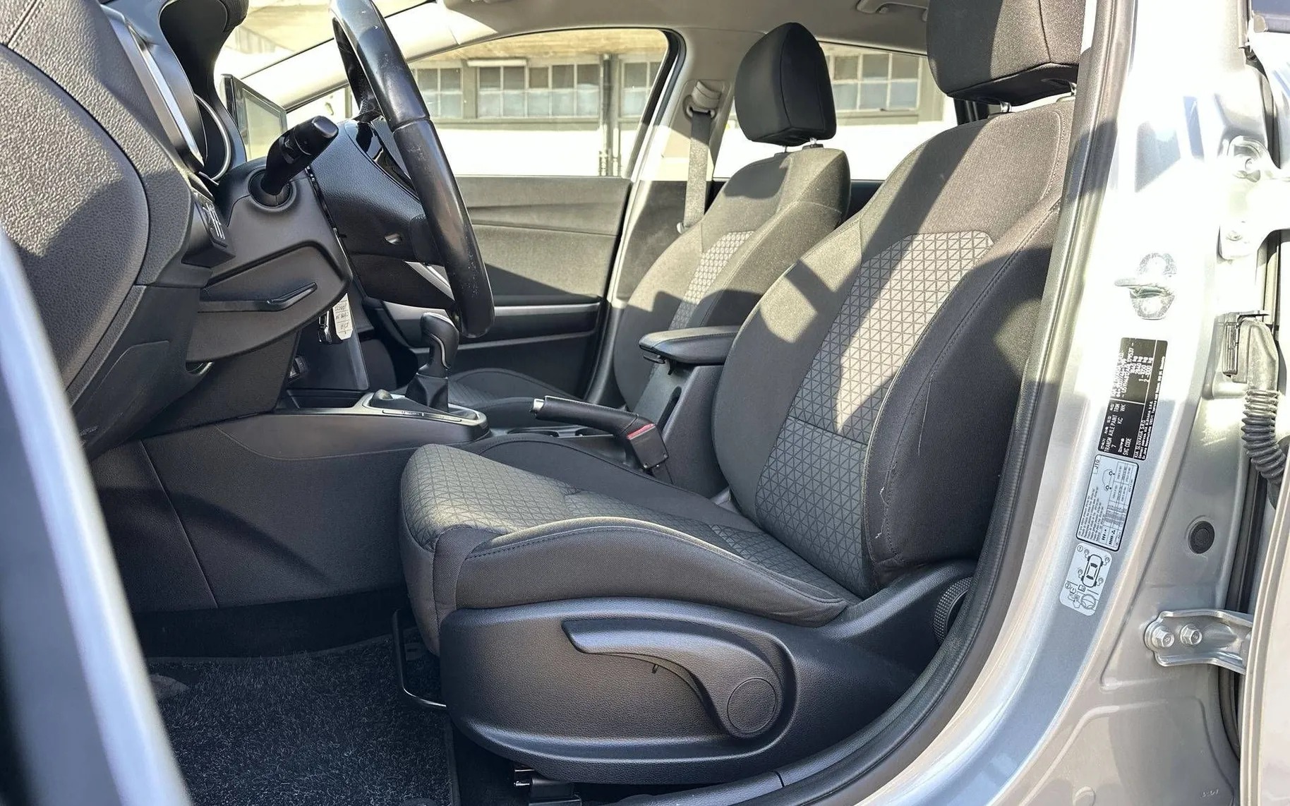 Notranja slika - KIA Ceed SW - 1.0 T-GDI LX Champion ISG - 10