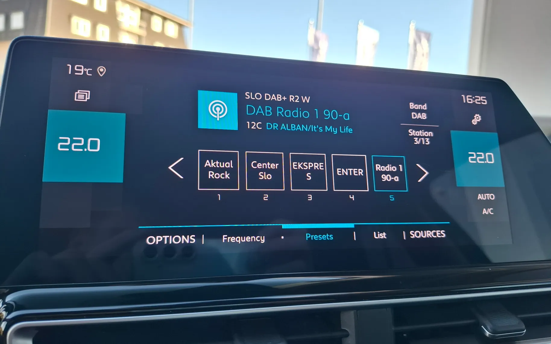 Zunanja slika - Citroën C5 - Aircross 1.2 PureTech 130 Plus - ZNANA SERVISNA ZGODOVINA - 19