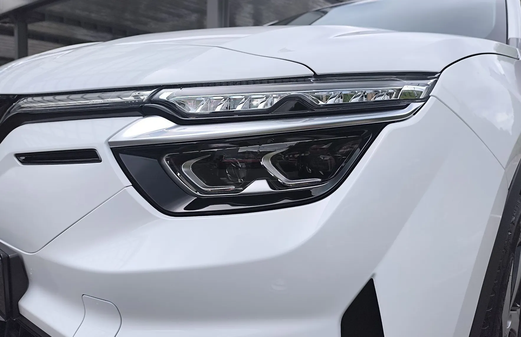 Zunanja slika - Vinfast VF8 - 87.7 kWh AWD ECO-350PS AWD - 7