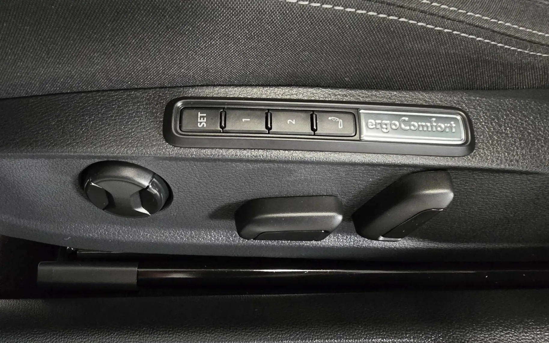 Notranja slika - Volkswagen Passat Variant - 2.0 TDI Business DSG - Matrix.virtual.pano.kamera - 15