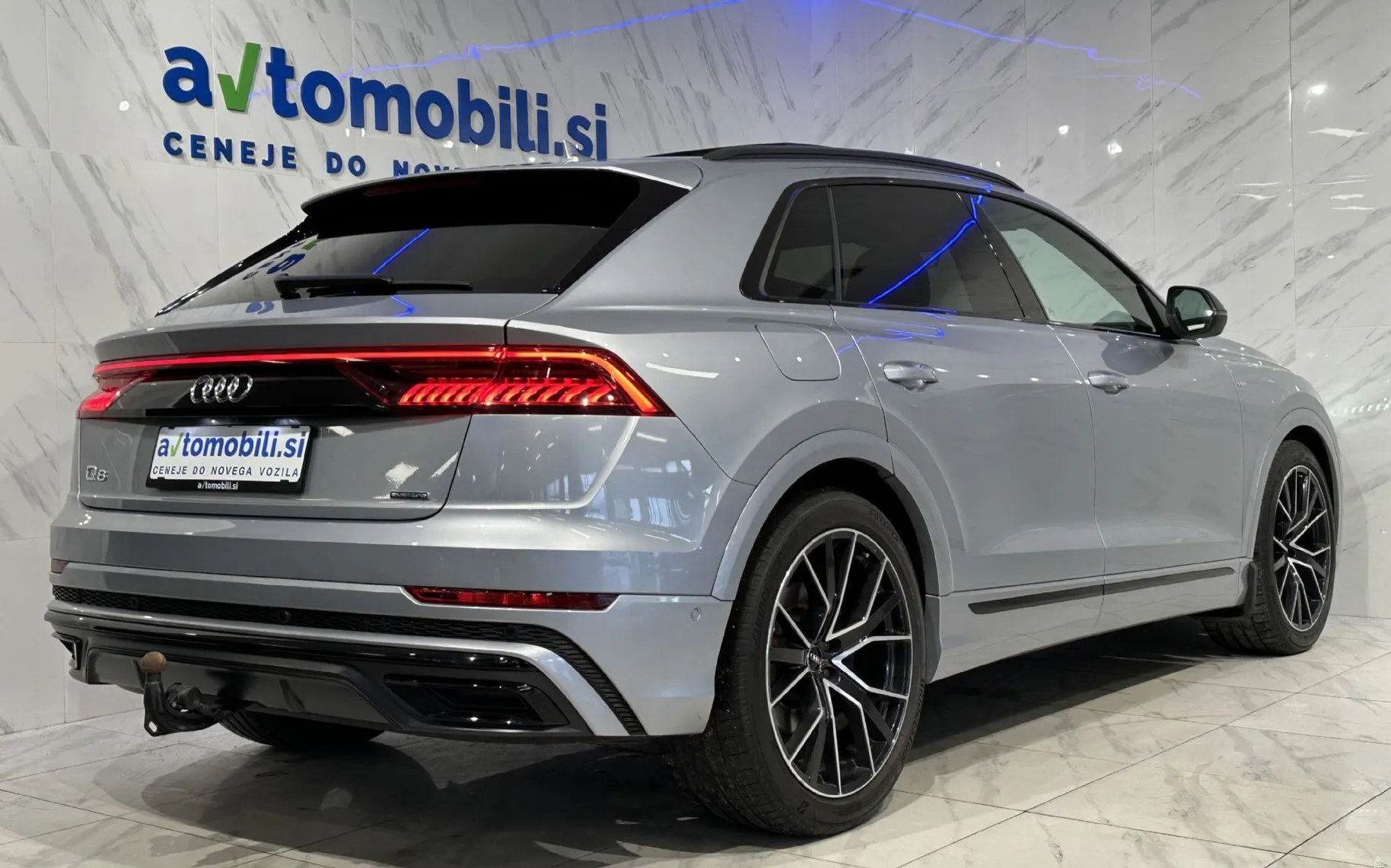 Zunanja slika - Audi Q8 - 50TDI|Q|S-Line|Pano|Kljuka|Zračno|ACC|Webasto|36 - 4