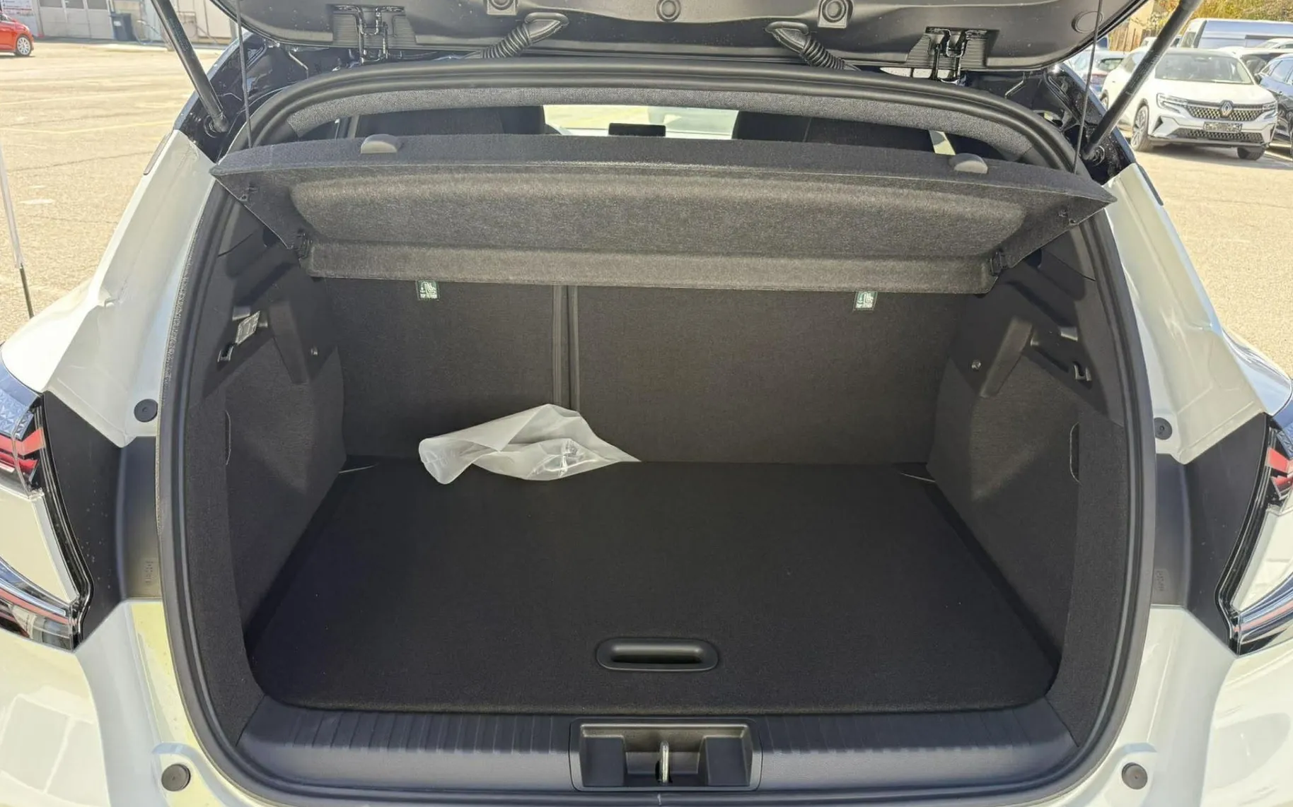 Zunanja slika - Renault Captur - TCe 115 Techno - 10