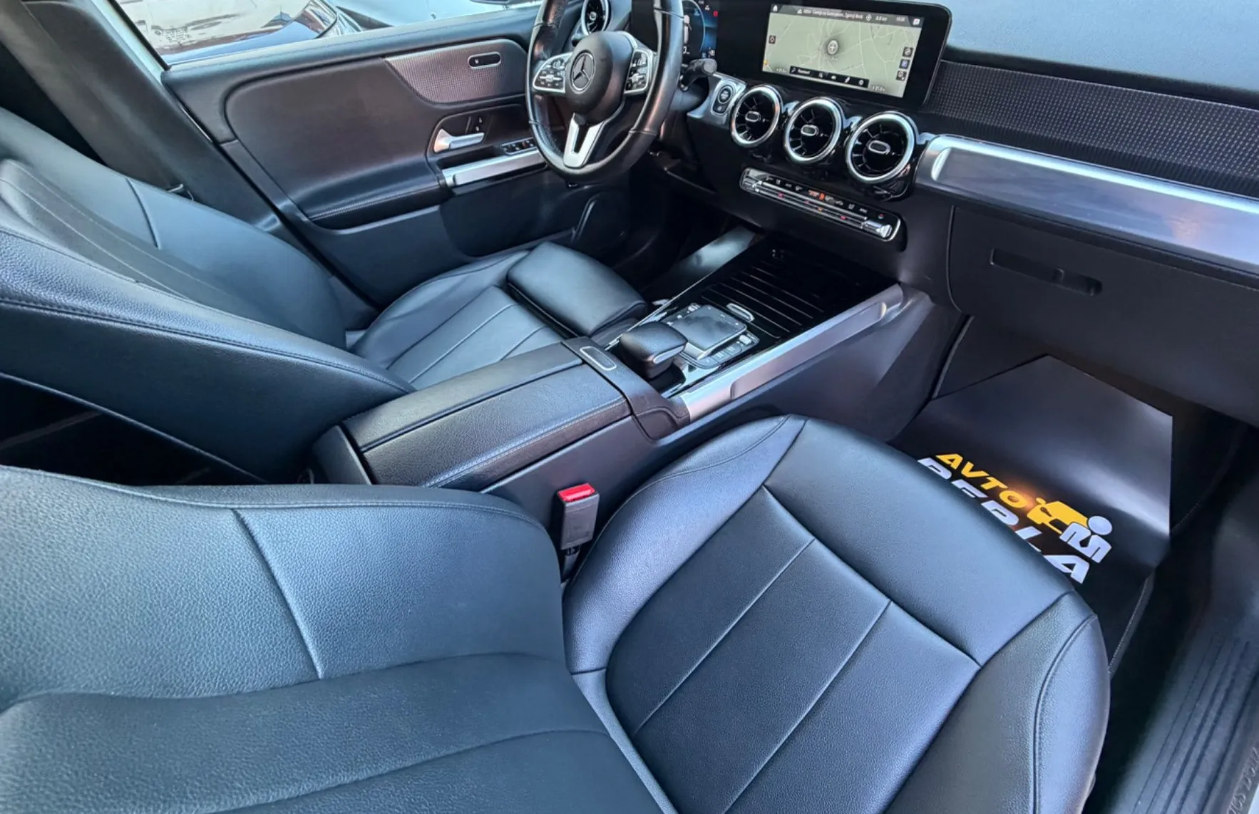 Zunanja slika - Mercedes-Benz GLB-Razred - GLB 200 d  Avt.-119.000KM-KOT NOV- - 14