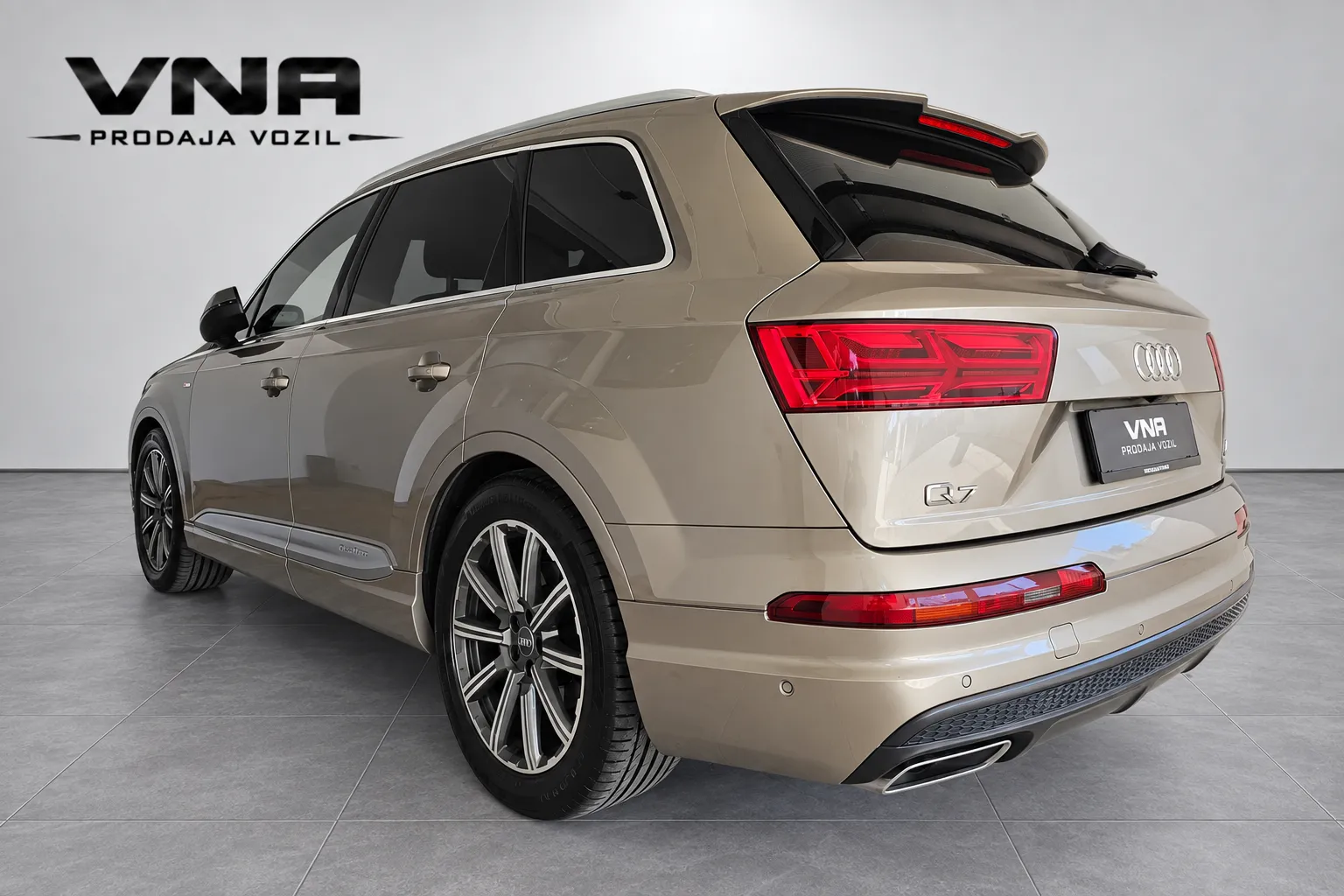 Zunanja slika - Audi Q7 - quattro 3.0 TDI S-LINE |VIRTUAL|360KAM|BOSE|ZRAK| - 4