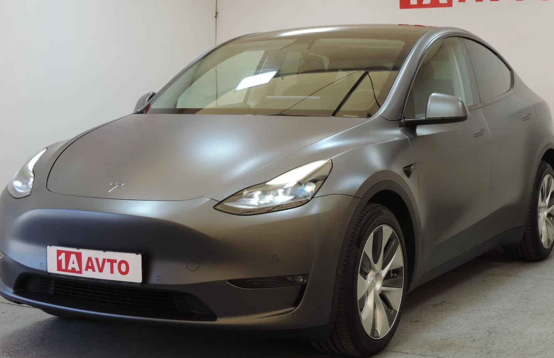 Zunanja slika - Tesla Model Y - Long Range Dual Motor AWD - 1