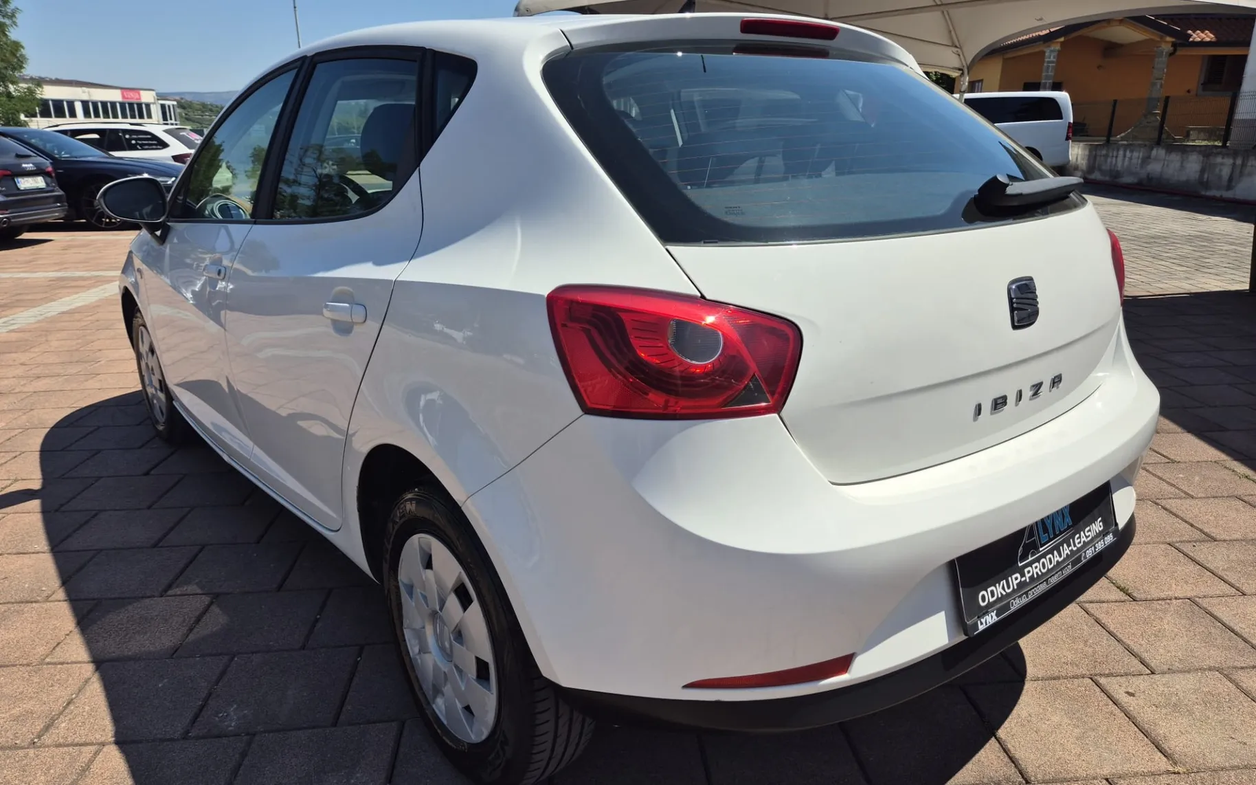 Zunanja slika - Seat Ibiza - 1.2 STYLE-LEASING BREZ POLOGA-HITRI KREDIT - 4