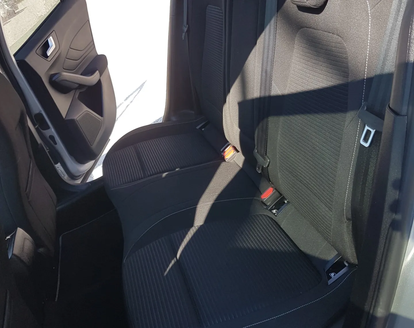 Zunanja slika - Ford Focus - Karavan 1.0 EcoBoost mHEV Titanium - 13