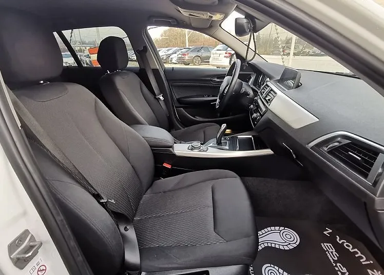 Zunanja slika - BMW Serija 1 - : 116d AUT. SPORT-LED-NAVI-PDC-GRETJE SED.-ALU17 - 10