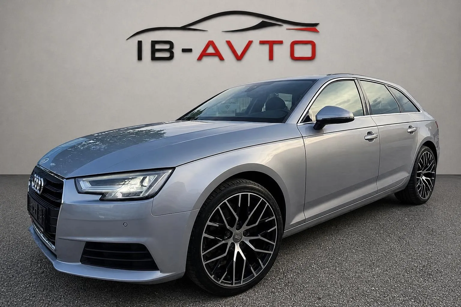 Zunanja slika - Audi A4 Avant - 2.0 TDI - 1