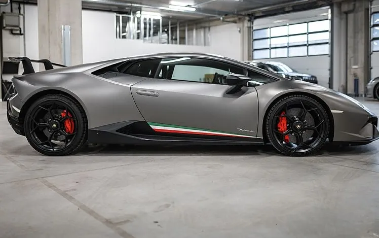 Zunanja slika - Lamborghini Huracan - LP 640-4 Performante VSA OPREMA - 4