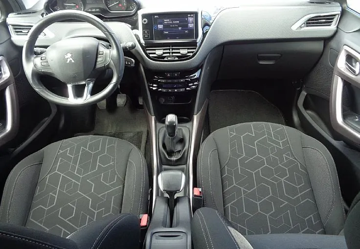 Zunanja slika - Peugeot 2008 - 1.2 - SLO - SERVISNA KNJIGA - beri opombe - 6