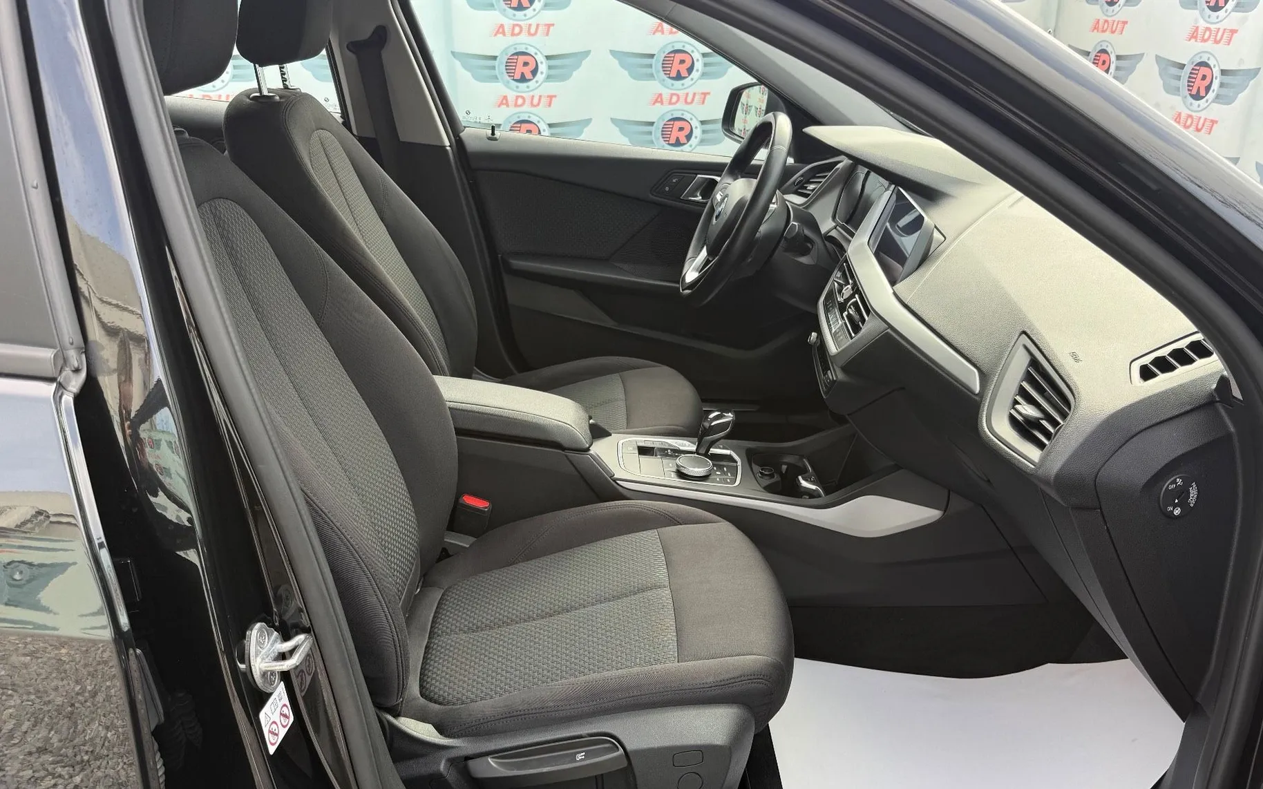 Zunanja slika - BMW Serija 1 - : 118d|LED|RADAR|NAVI|AUT.|TEMP.|JAMSTVO... - 11
