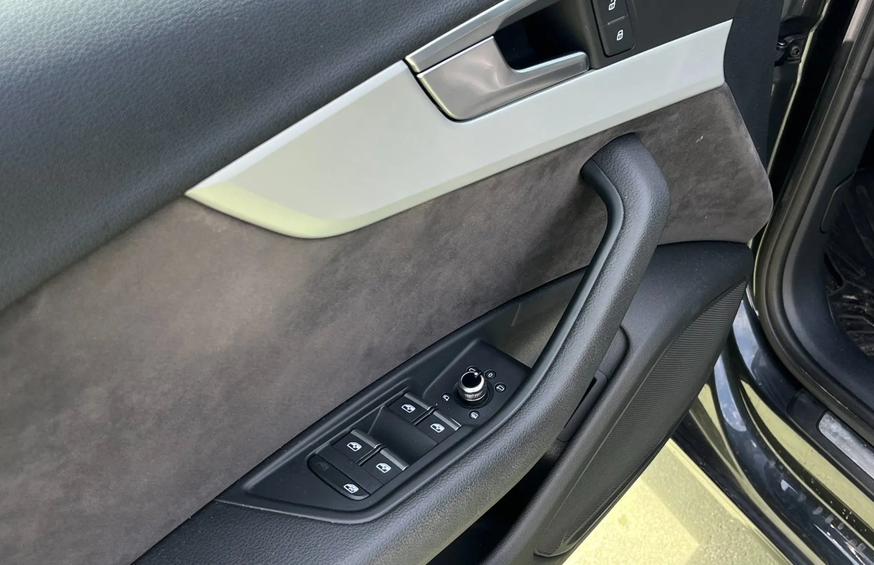 Zunanja slika - Audi A4 - Avant 40 TDI S TRONIC. LED.NAVI.ACC. KAM. 2X PDC - 11