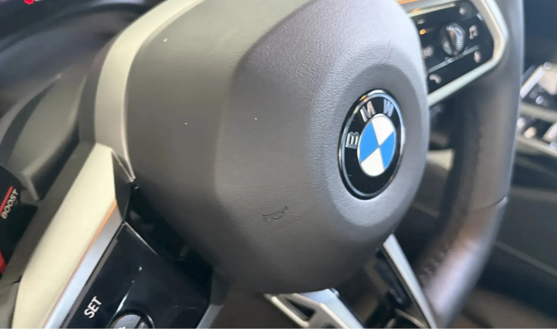 Zunanja slika - BMW 5 Series ActiveHybrid - WBA21FL030CU71575 - 19