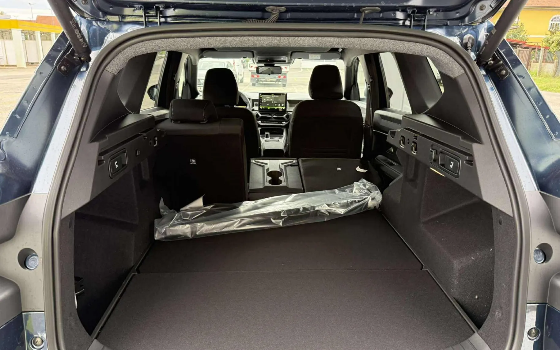 Zunanja slika - Dacia Bigster - Hybrid 155 Journey - 4