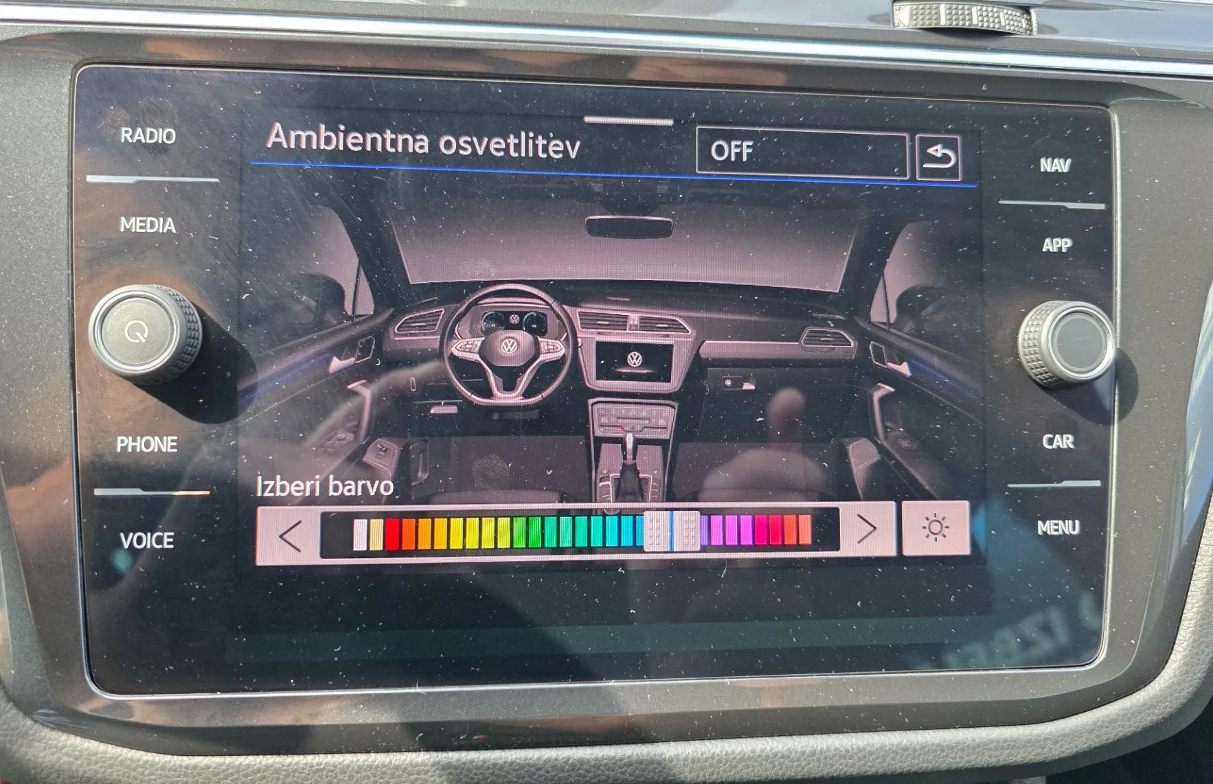Zunanja slika - Volkswagen Tiguan - 2.0 TDI BMT Life DSG - beri opombe - 14