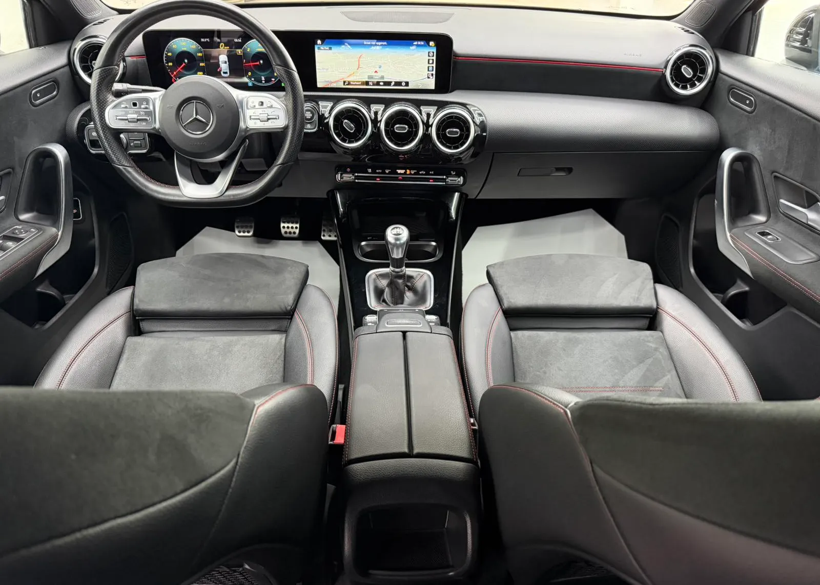 Zunanja slika - Mercedes-Benz A-Razred - A 200 d Avt. - 4