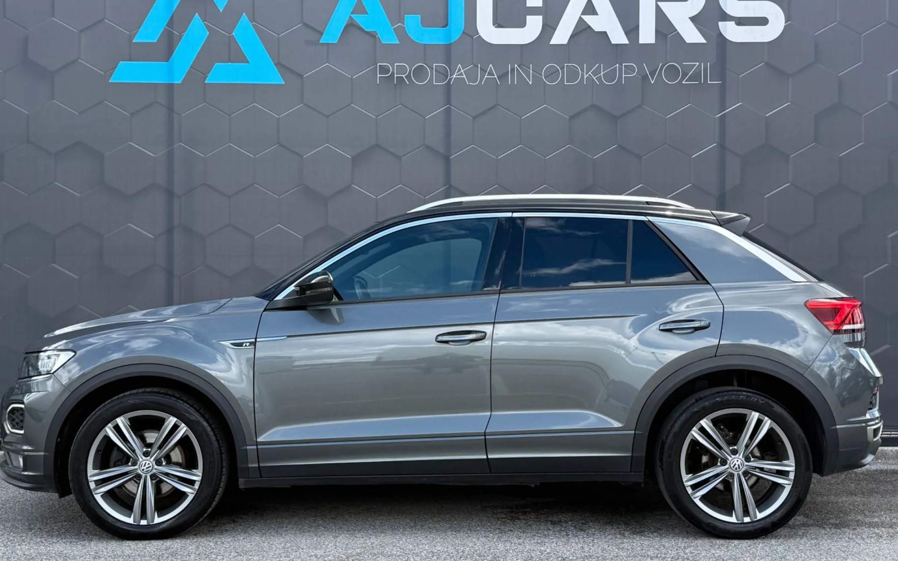 Zunanja slika - VW T-Roc - 2.0 TDI Dsg IQ Drive-2xRLine-Full led-Virtual-F1.. - 4