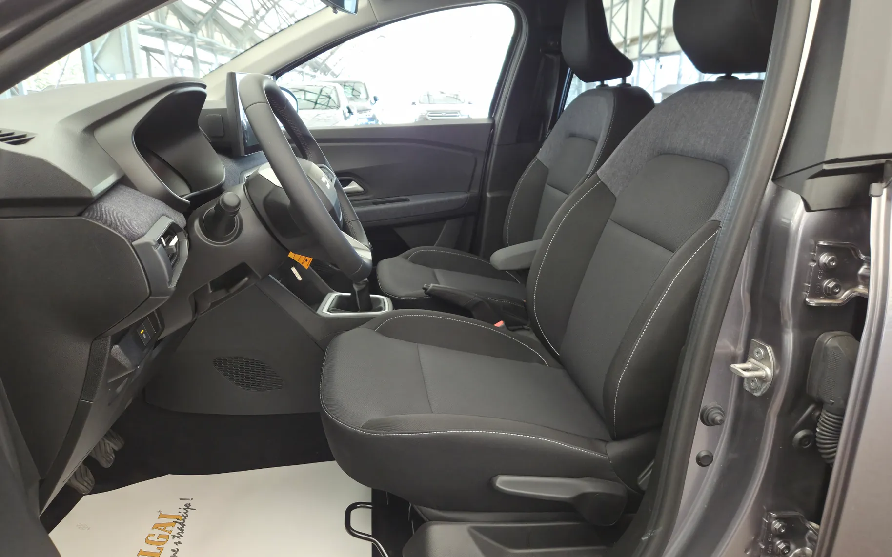 Zunanja slika - Dacia Jogger - Expression 110 + Paket Varnost + My Revision - 12