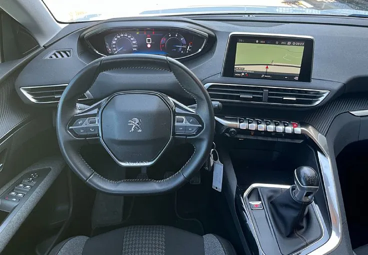 Zunanja slika - Peugeot 5008 - 1.5   HDI - 6
