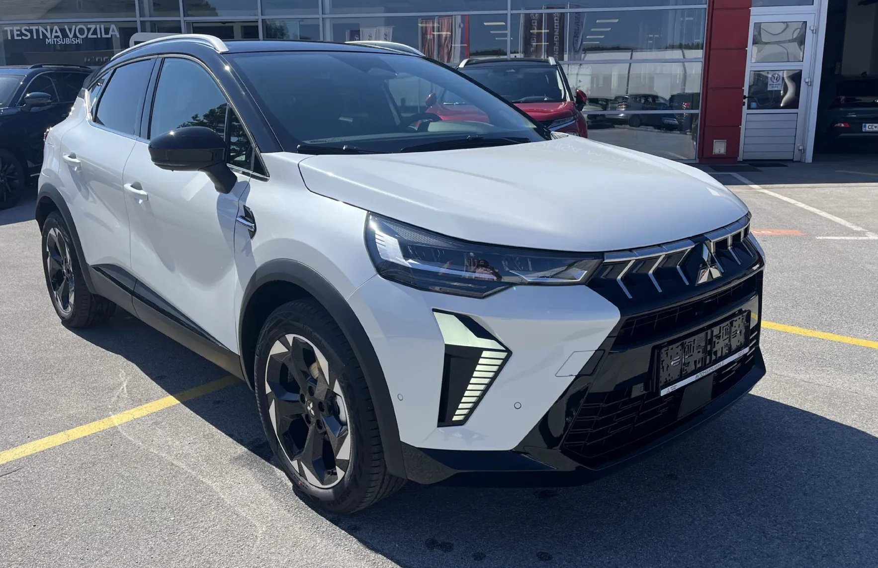 Zunanja slika - Mitsubishi ASX - 1.3 DI-T MHEV 116kW DCT7 INTESE - 1
