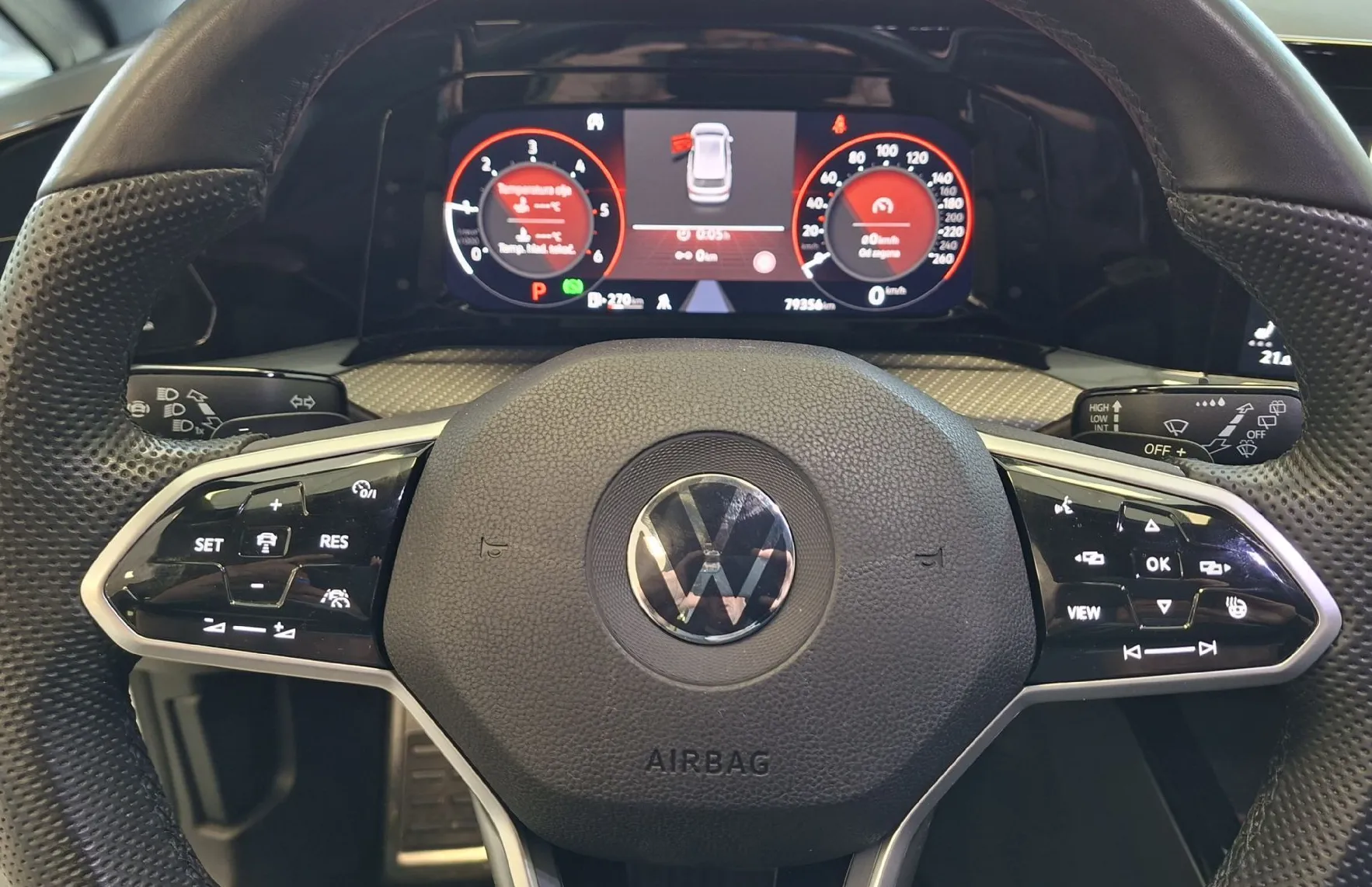 Zunanja slika - Volkswagen Golf - Variant 2.0 TDI R-Line avt. 110  150 - 12