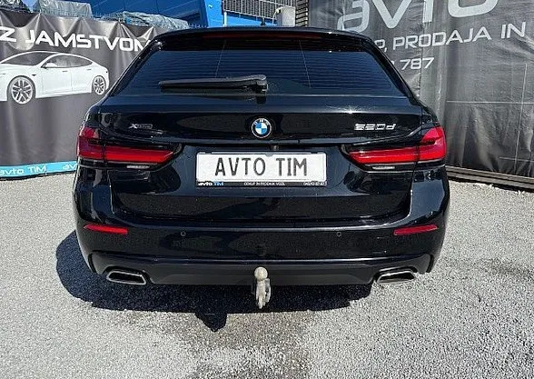 Zunanja slika - BMW serija 5 Touring: - 520d xDrive Live Cockpit DAB BMW Key Vl. Kljuka - 6