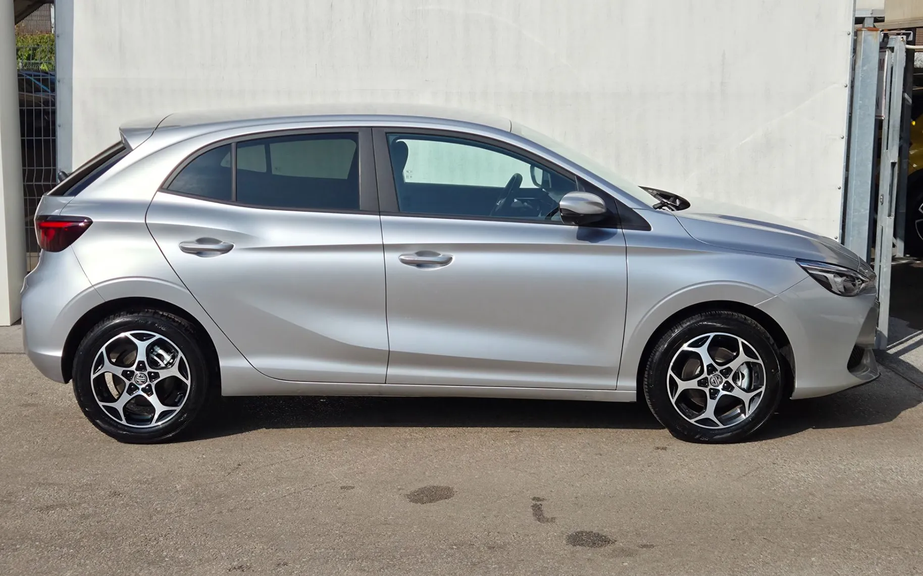 Zunanja slika - MG MG3 - Luxury 1.5L Hybrid+7 let tovarniške garancije - 4