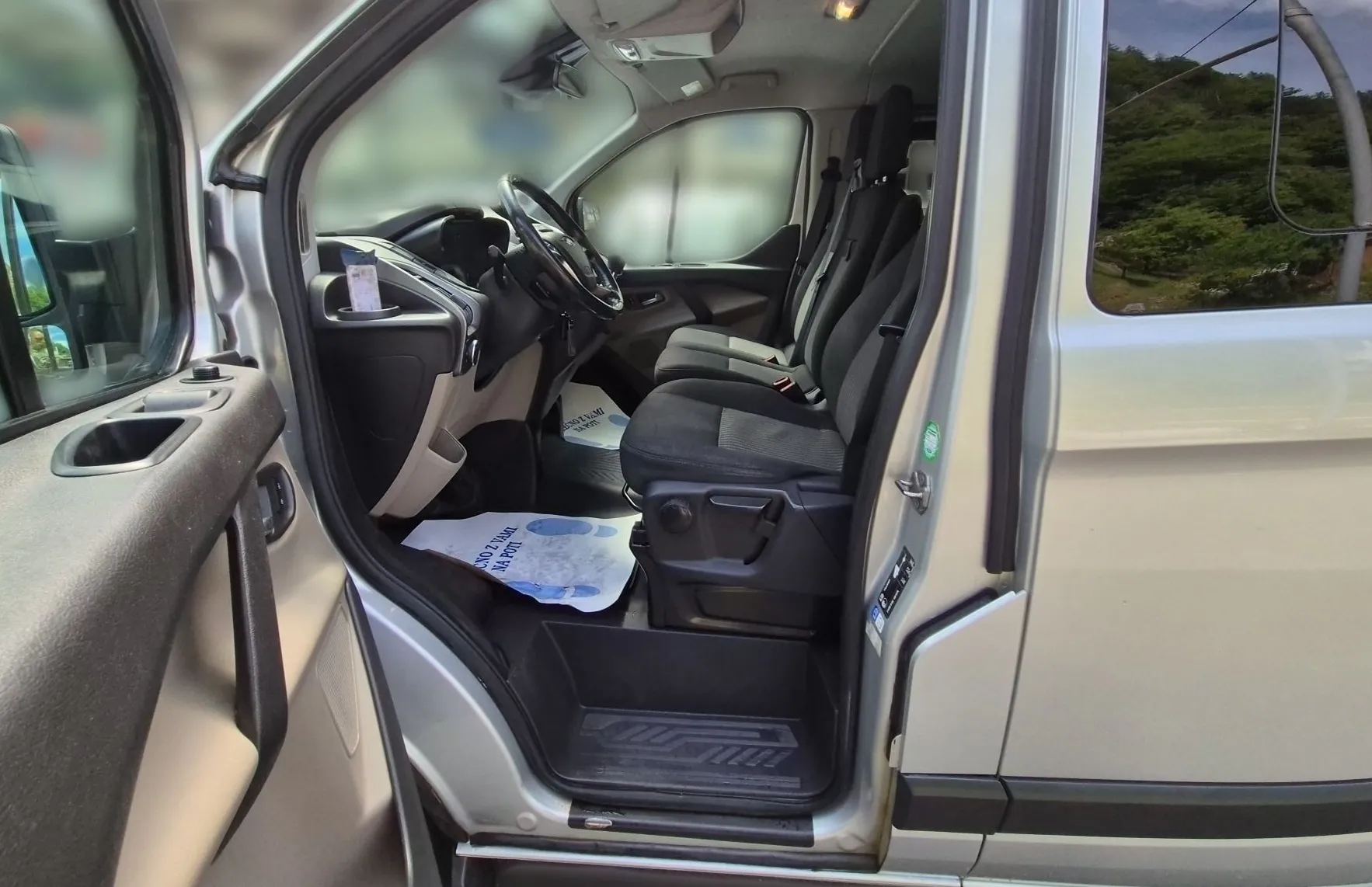 Zunanja slika - Ford E-Transit Custom - Transit Custom KOMBI FURGON TREND 2.0 170PS M6 L1-SLO-1.LAST-VK - 10