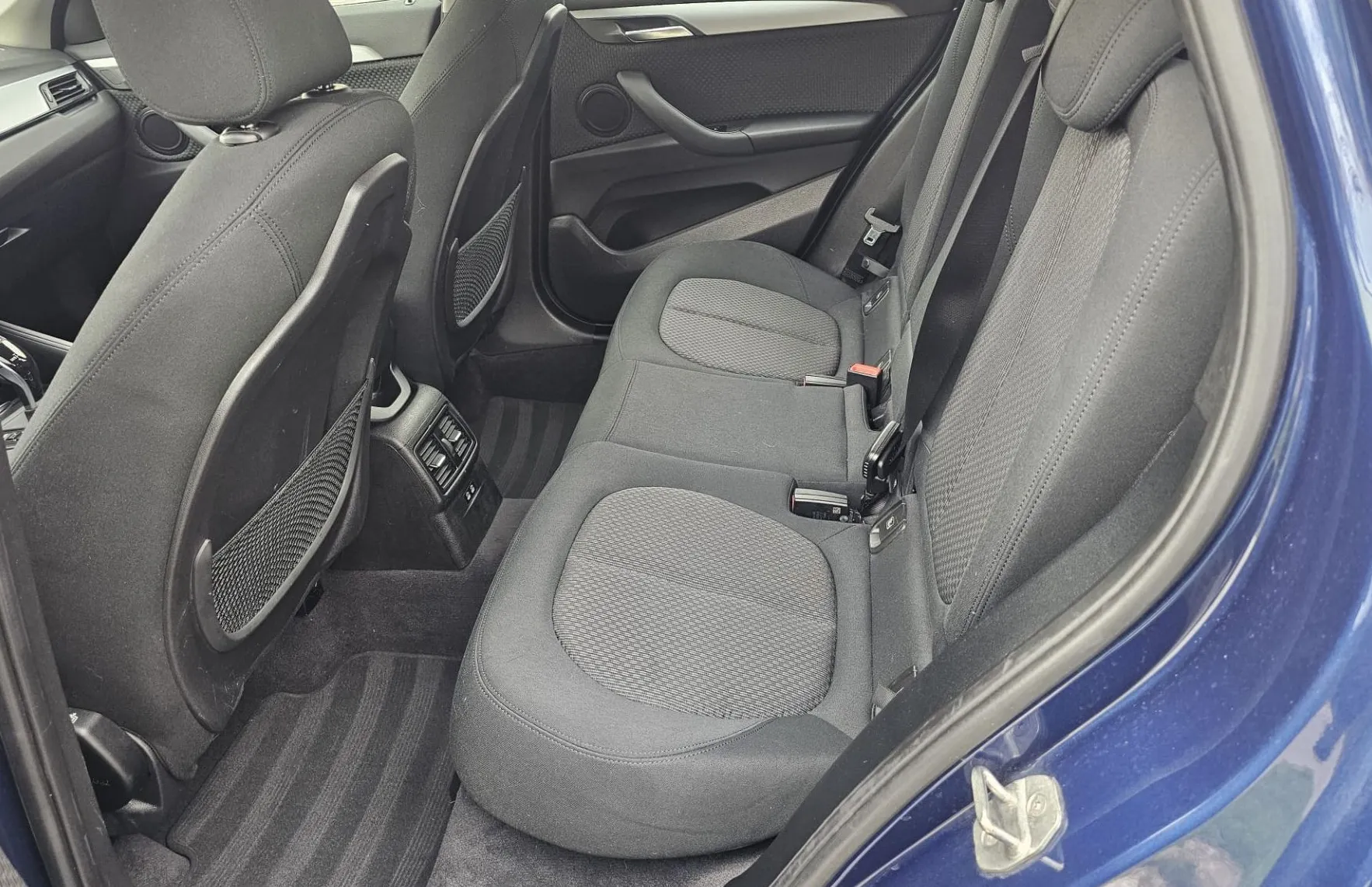 Zunanja slika - BMW X1 - serija : sDrive18d Advantage|navi|el prtljažnik|fulLED|alu - 21