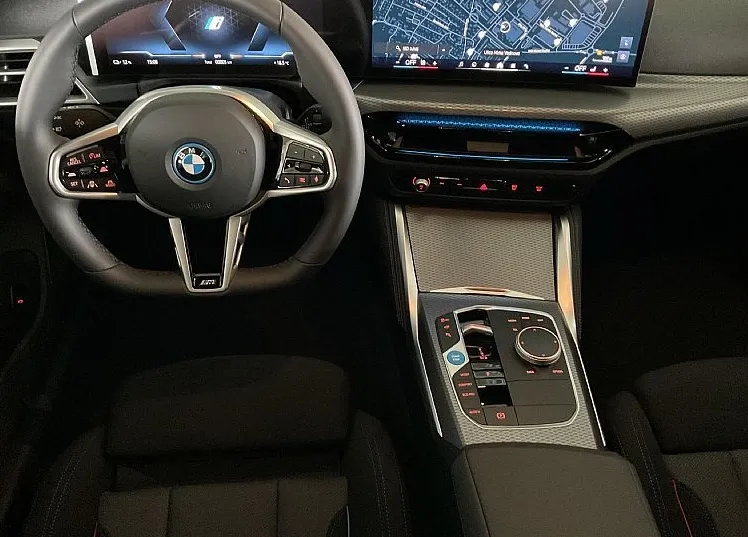 Zunanja slika - BMW i4 - eDrive40 NA ZALOGI - 11
