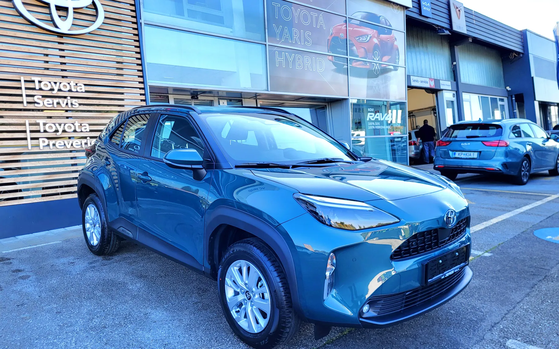 Zunanja slika - Toyota Yaris Cross - 1.5 HEV C-OOL - 4