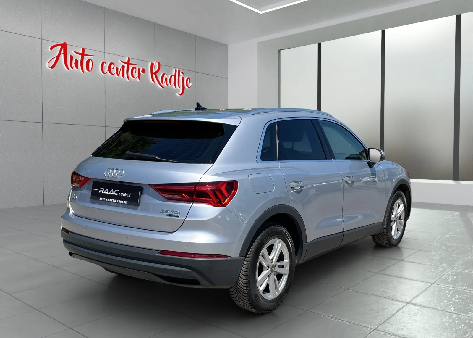 Zunanja slika - Audi Q3 - 2,0 TDI S tronic Quattro - 4