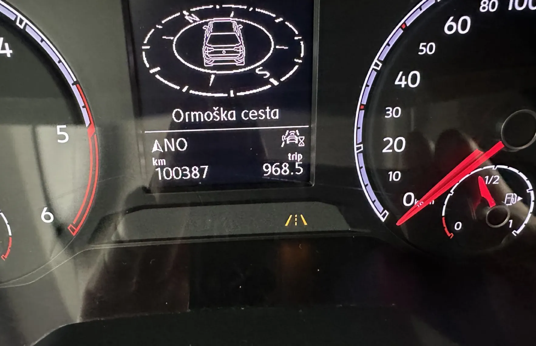 Zunanja slika - Volkswagen T-Roc - 2.0 TDI avt. SCR Style 110.NEMŠKI+4ALU.ACC.NAVI - 17