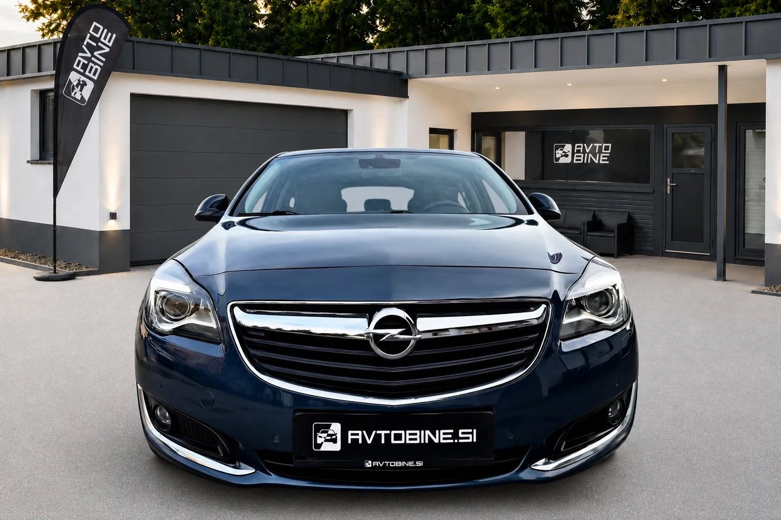 Zunanja slika - Opel Insignia - 1.6 CDTI-LIMUZINA-BI-XENON-NAVI-18ALU... - 2